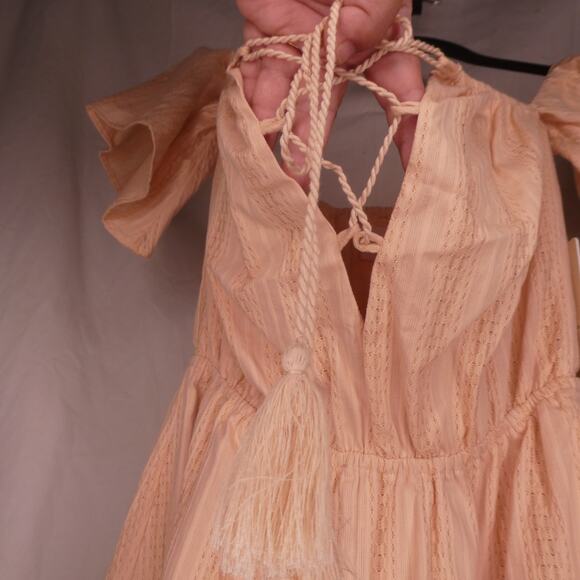 Alé by Alessandra Women's XS Blush Pink Off The Shoulder Dress Tie Front Bust - Picture 2 of 9